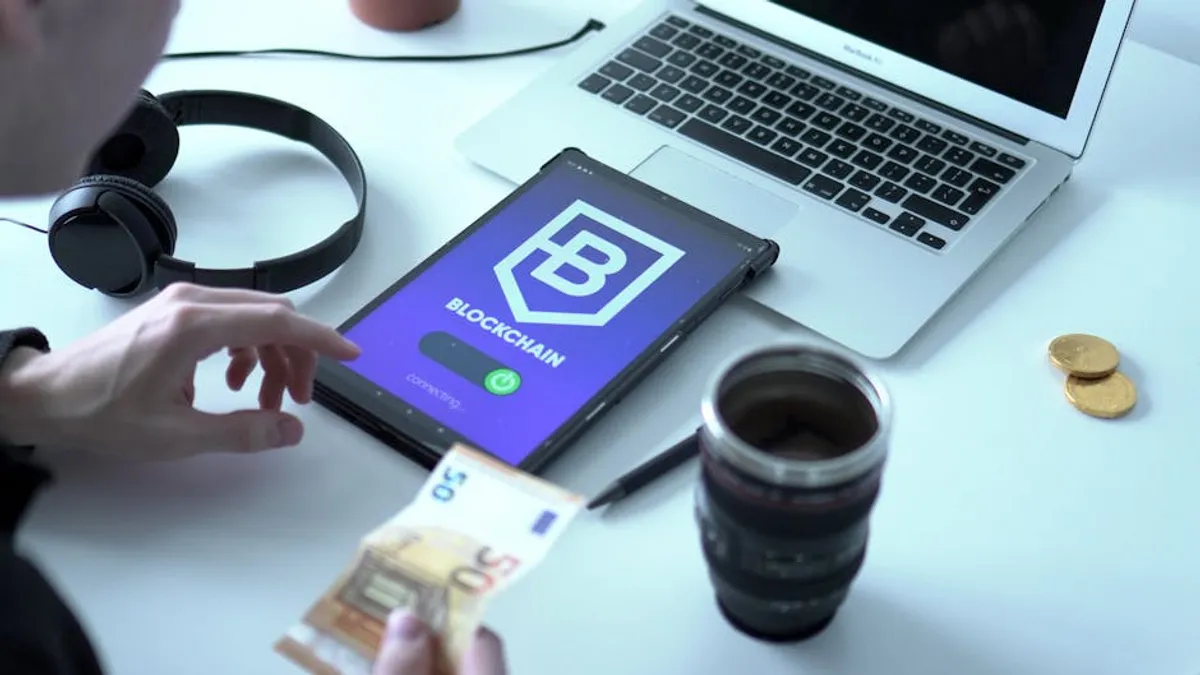 How to Build an Online Art Portfolio That Gets Attention