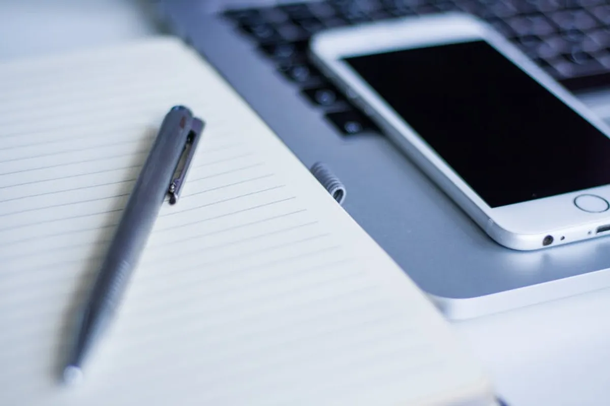 How to Write Artist Profiles Readers Remember